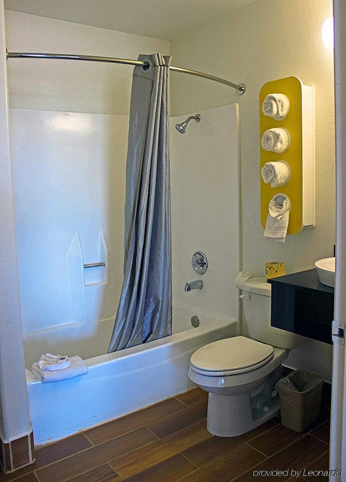 Motel 6-Vista, Ca Екстер'єр фото